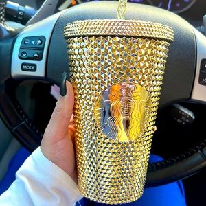 STARBUCKS WINTER COLLECTION 2022